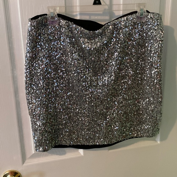 Express Dresses & Skirts - Express skirt
